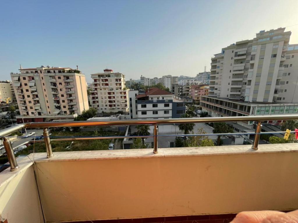 Ela Appartaments Vlorë Buitenkant foto
